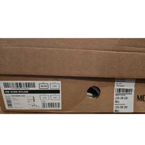 MOON BOOT Icon Nylon in Black & White – EUC Size Small / Medium (35 -38) - Picture 8 of 9